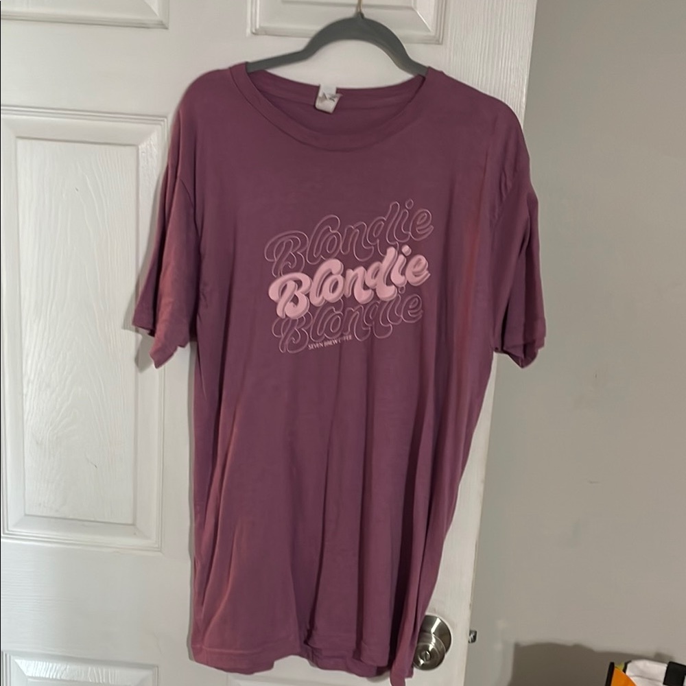 7Brew Blondie Graphic Tee